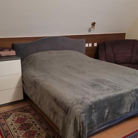 Sodrazica Planinski Dom Na Travni Gori מראה חיצוני תמונה